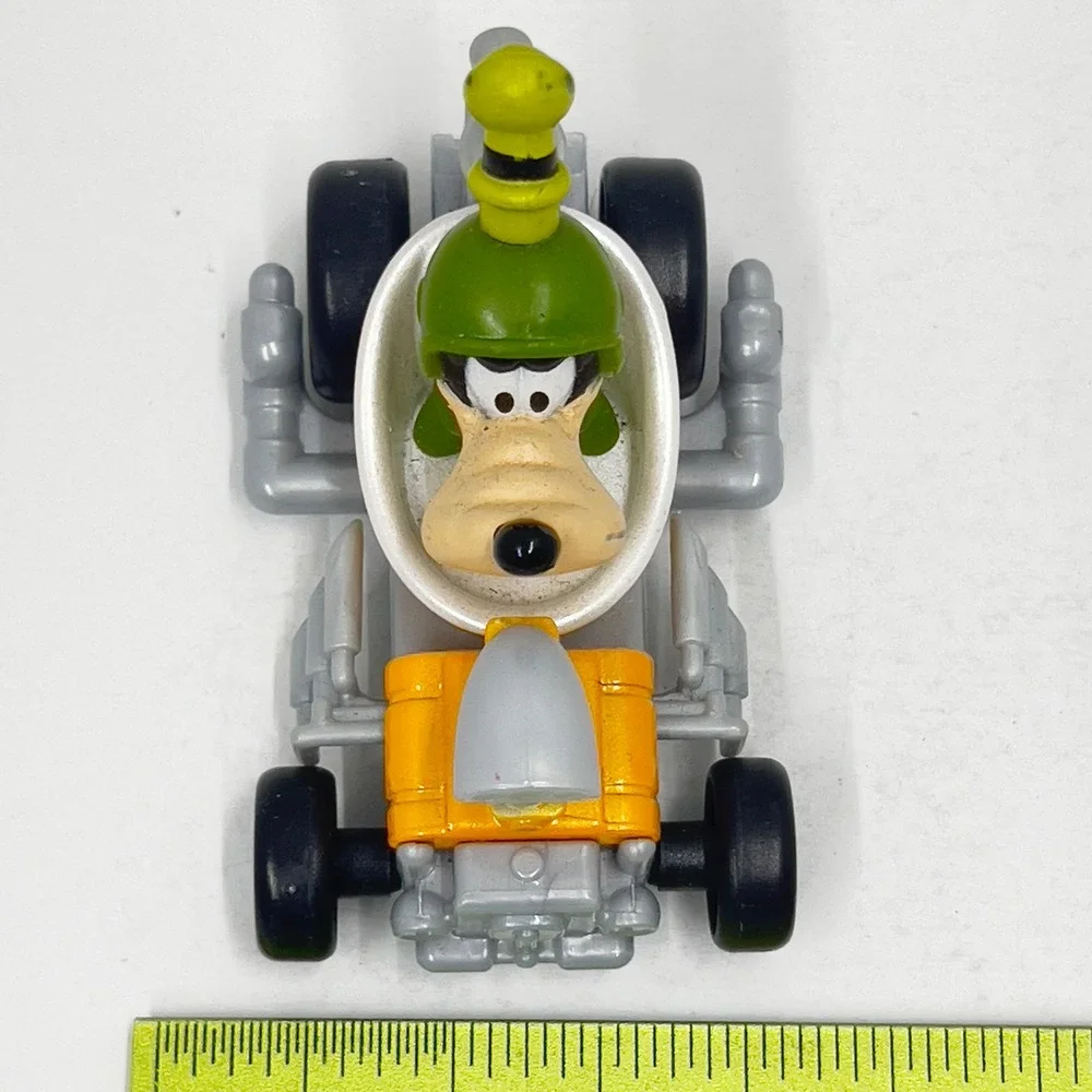 Disney Mattel Goofy Turbo Tubster Mickey Roadster Racers Diecast Car 2016 DTT53
